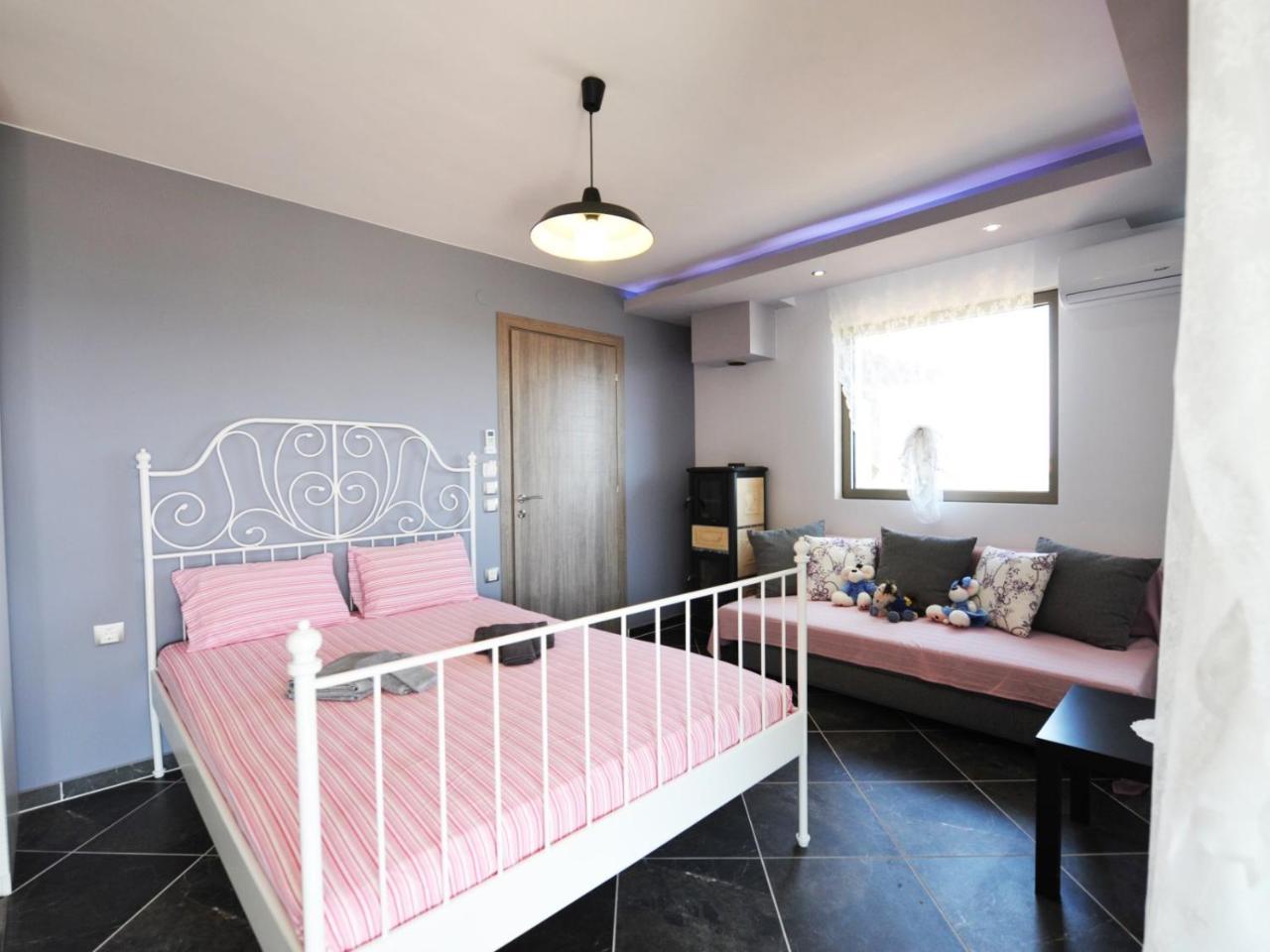 Alice Wonderland Home Nea Flogita Halkidiki エクステリア 写真